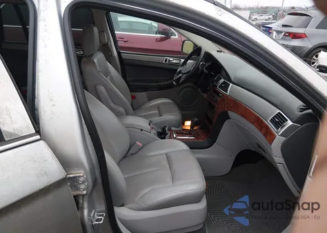 2007 Chrysler Pacifica Touring z USA, uszkodzony, nr VIN 2A8GF68X57R290147